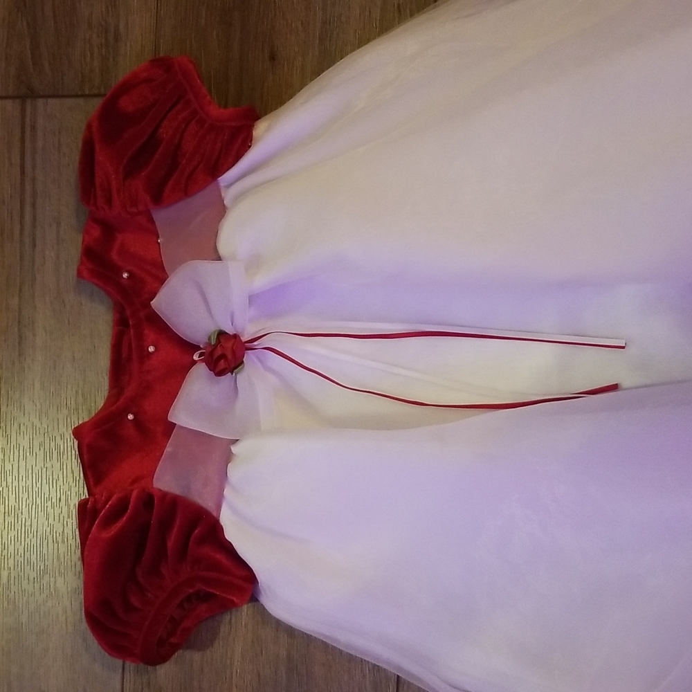 18M Excellent Condition Holiday Dress White tulle and Red velvet Rare Editions